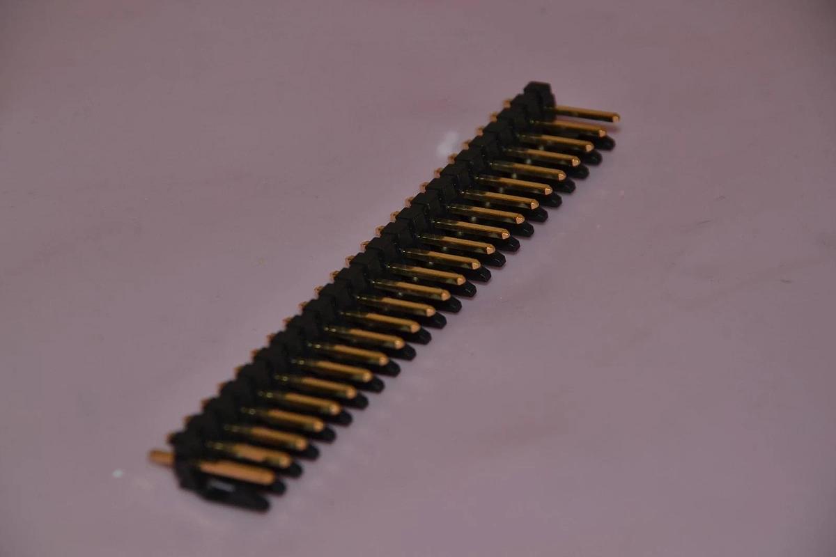 LOT OF 34 MOLEX A-41671-A24A501 A41671A24A501 BREAKAWAY SQUARE PIN CONNECTOR NEW