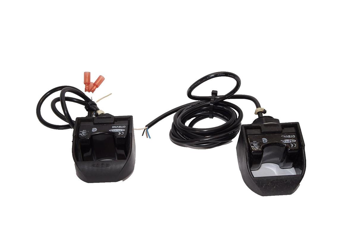 Used BANNER OTBVN6 , 0TBVN6 Optical Touch Button - Lot of 2