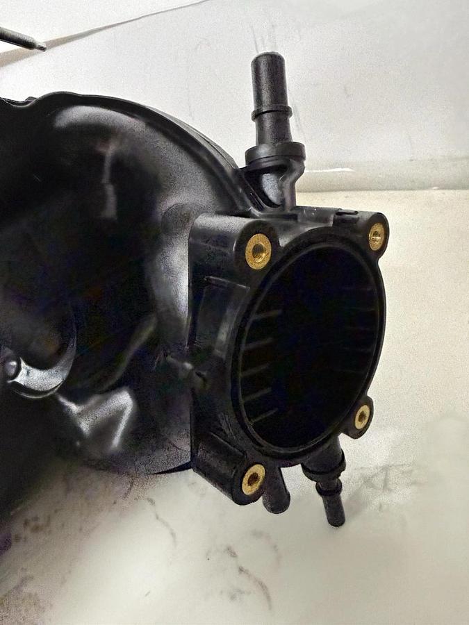 Used Ford Mustang 2011-2014 Boss 302 Intake Manifold M-9424-M50BR