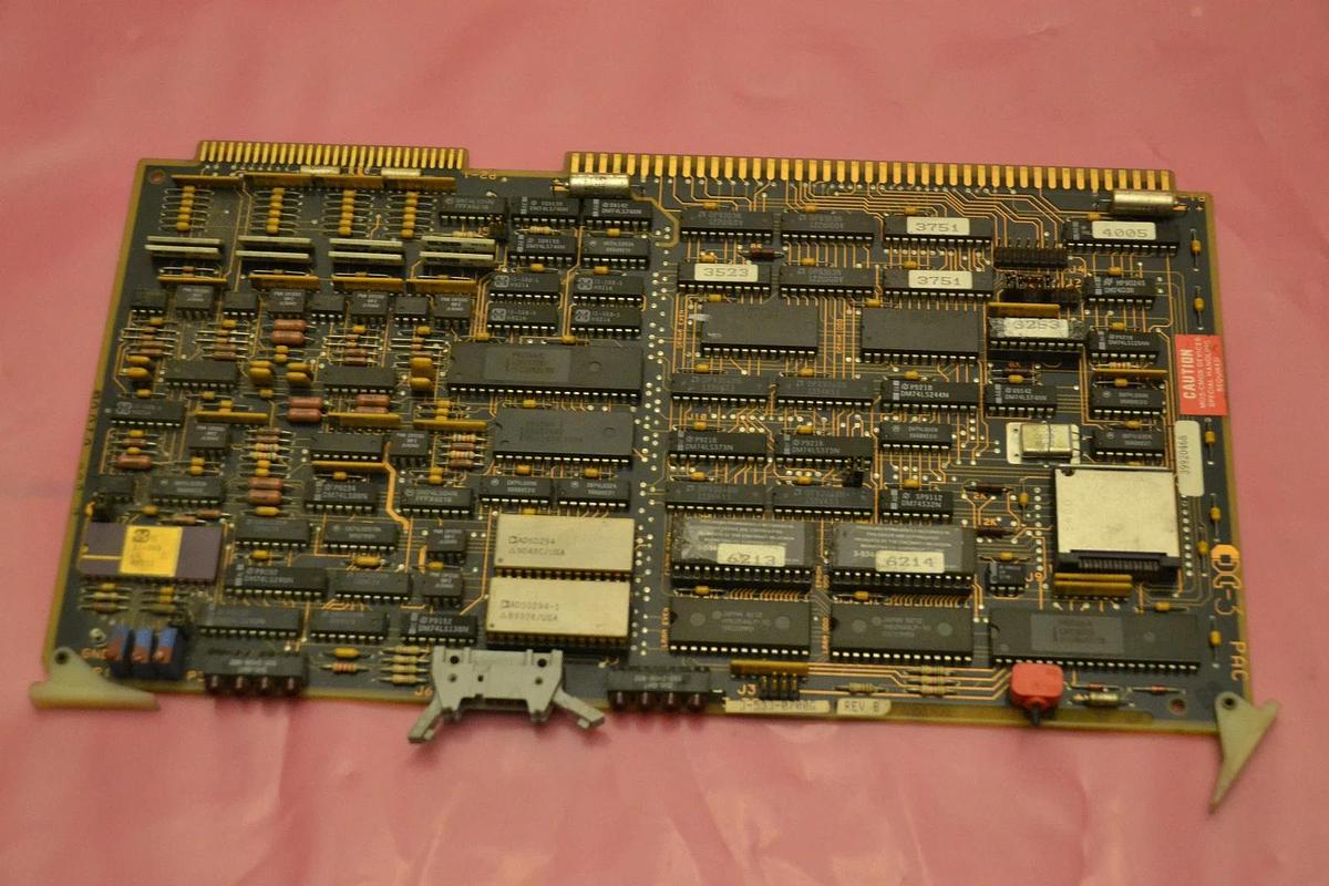 Used Cincinnati Milacron 3-533-0700G REV B  PC Board 39920468