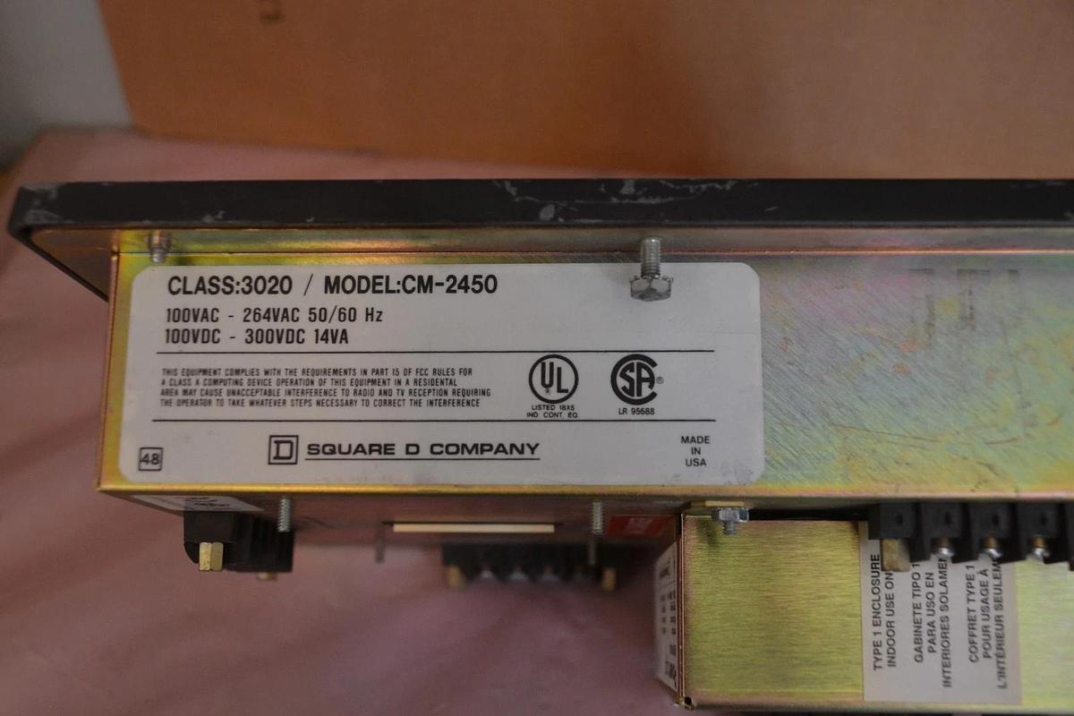 Used SQUARE D Power Logic Monitor 3020/CM-2450 3020 CM-2450 W/ 3090/SPM-2000 SRG PROT