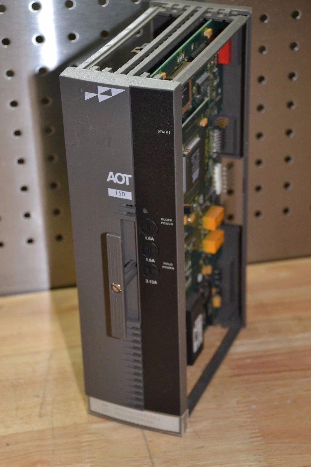 Used Bailey Controls P-HB-AOT-15010000 AOT 150 HARMONY ANALOG OUTPUT MODULE