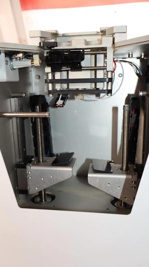 Used Precision Nanosystems Microfluidic Instrument NanoAssemblr BT NA-1.5-76 24Vdc