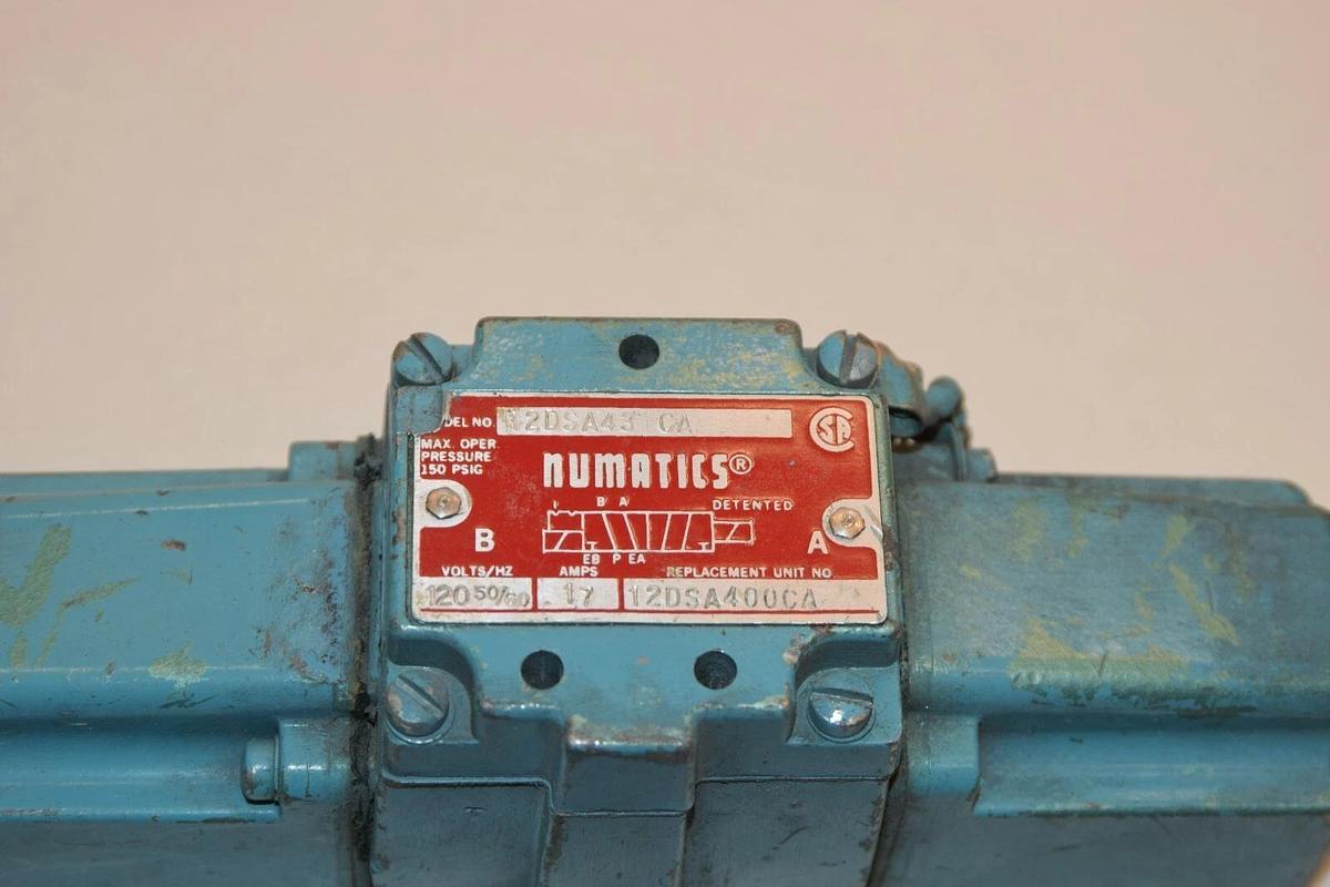 Used NUMATICS 12DSA431CA 12DSA400CA 120V 17A Solenoid Control Valve