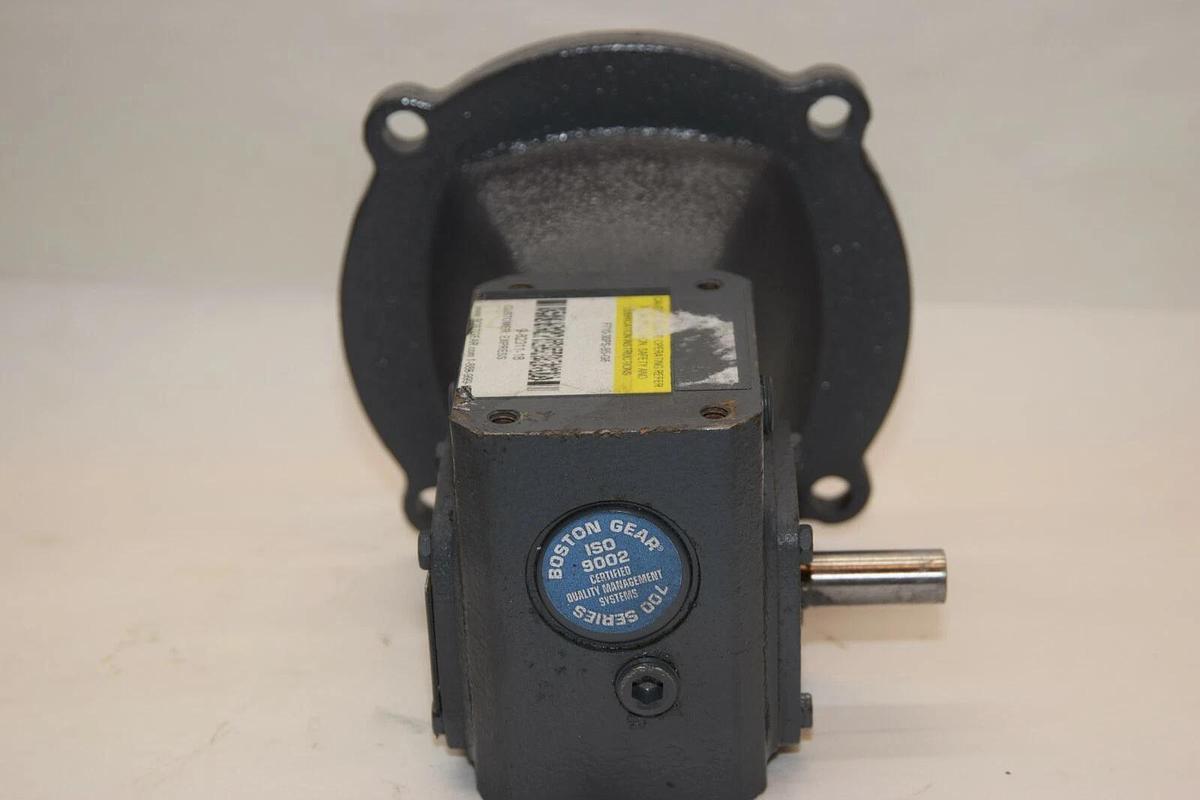 (NEW) BOSTON GEAR F710-30PS-B5-G6 30:1 1/2" Shaft Gear Box / Speed Reducer