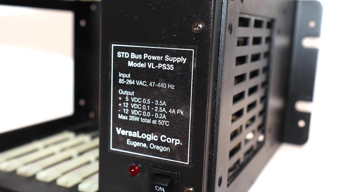 Used VersaLogic VL-PS35 85-264Vac 47-440Hz Power Supply & Ziatech Rack