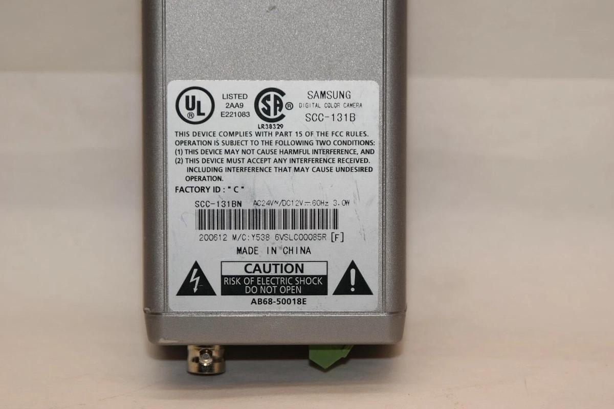 Used SAMSUNG SCC-131B Digital Color 520 Horizontal Resolution 24V 3W Security Camera