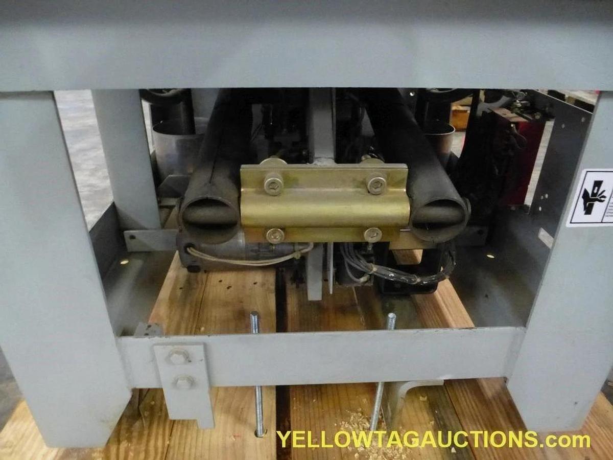 Used Siemens FB-500A1 512-2 1200A High Voltage Circuit Breaker 125vdc 1200 Amp 125v