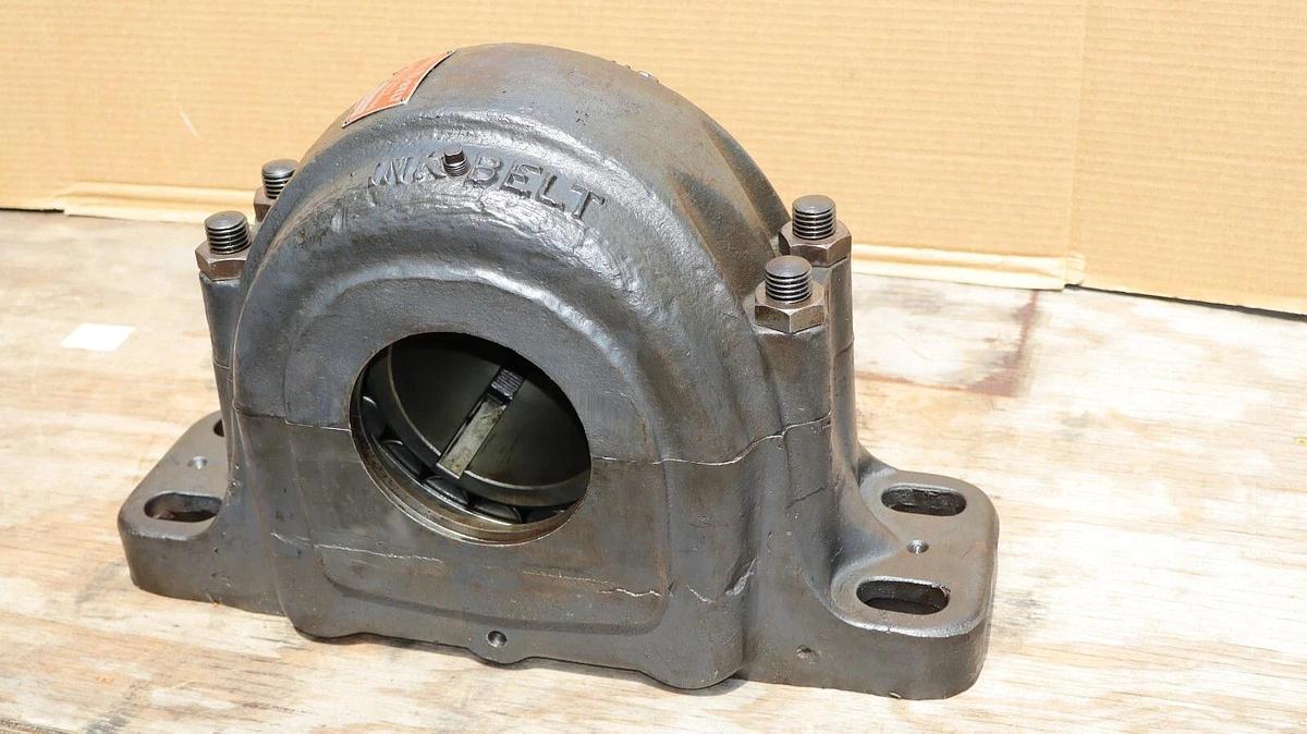 Link Belt Split Pillow Block Housing w/ Bearing 5-7/16" GP6887FC S32 NOS