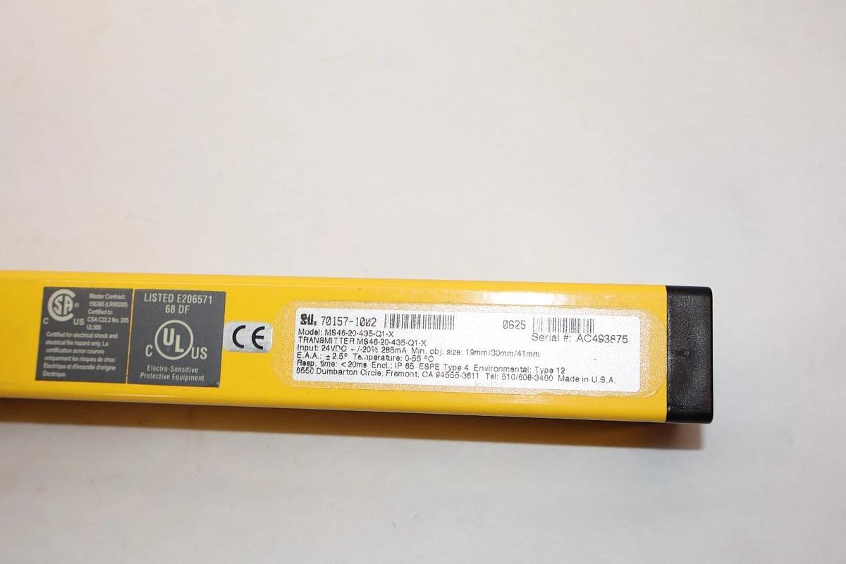 (NEW) STI MS46-20-435-Q1-X , 70157-1002 Transmitter Light Curtain