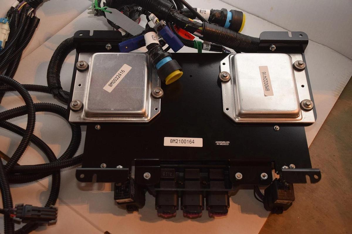 New Mercury Mercruiser Oem 84-898289T65 Dual Helm Harness 8M2100164  8M2100091