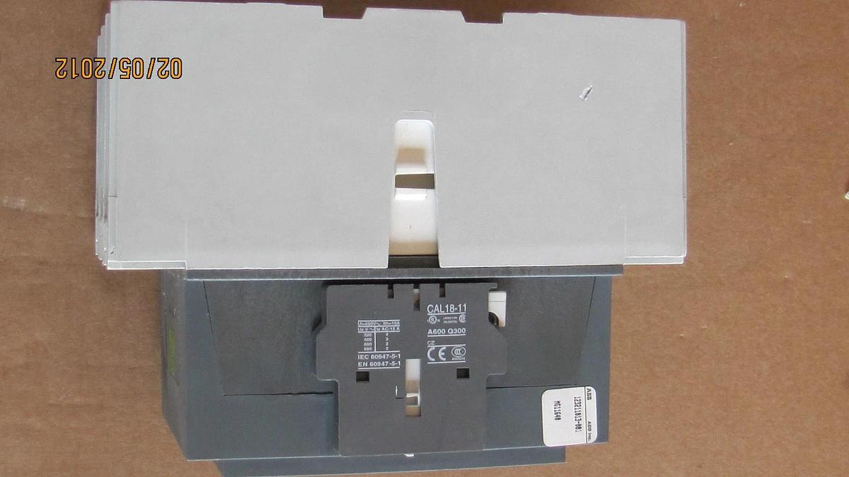 ABB CONTACTOR AF260-20 AF26020 AF260 20 20VDC - 60VDC COIL 600V MAX NEW