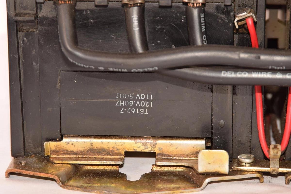 Used CLARK AOSmith T30U033 TM Size 3 3Ph Reversing Starter 120V Coil