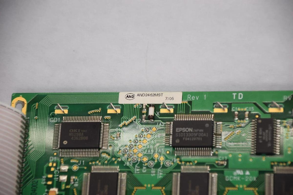 Used AND DISPLAYS AND2462MST2 Screen Display