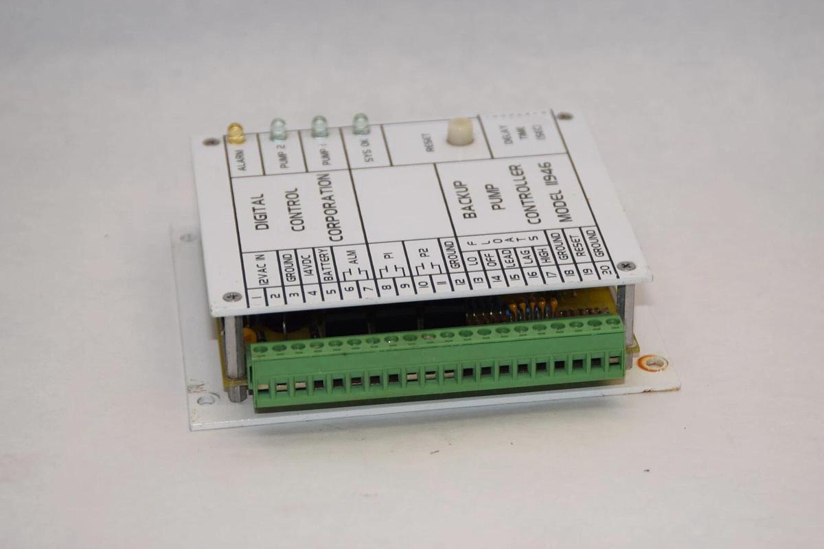 Used DCC DIGITAL CONTROL Backup Float Switch Pump Controller 11946 120V
