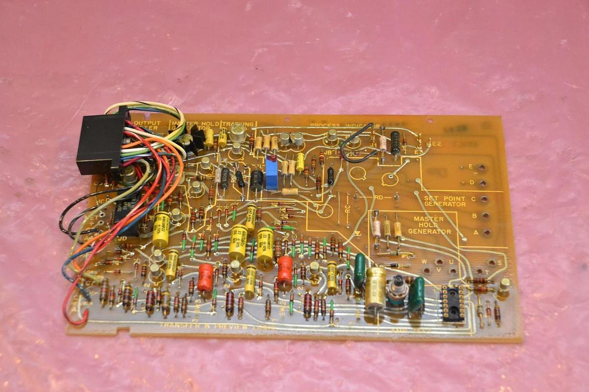 ABB FISHER & PORTER CIRCUIT BOARD CARD 686B384U06 686B384 U06 686B384-U06 NEW