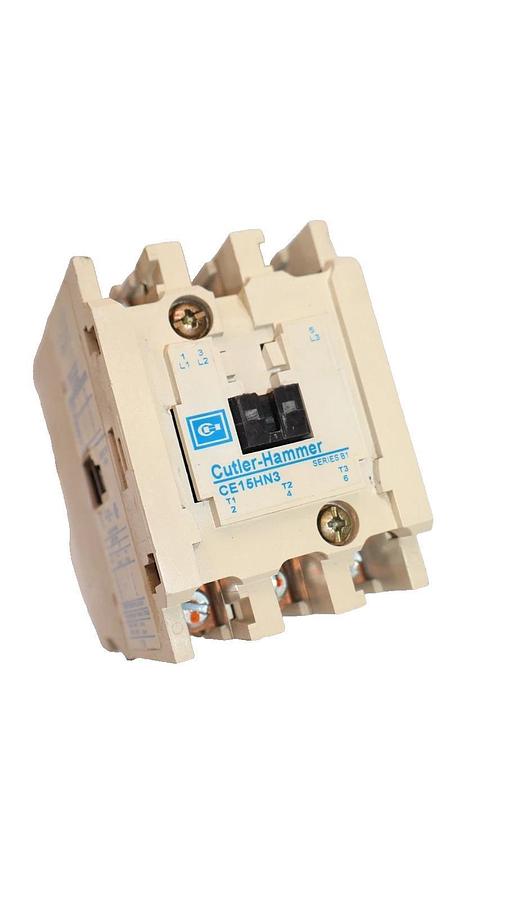 Cutler-Hammer Eaton Contactor CE15HN3 600V 60A 44 Amp 120v Coil 9-2703-1