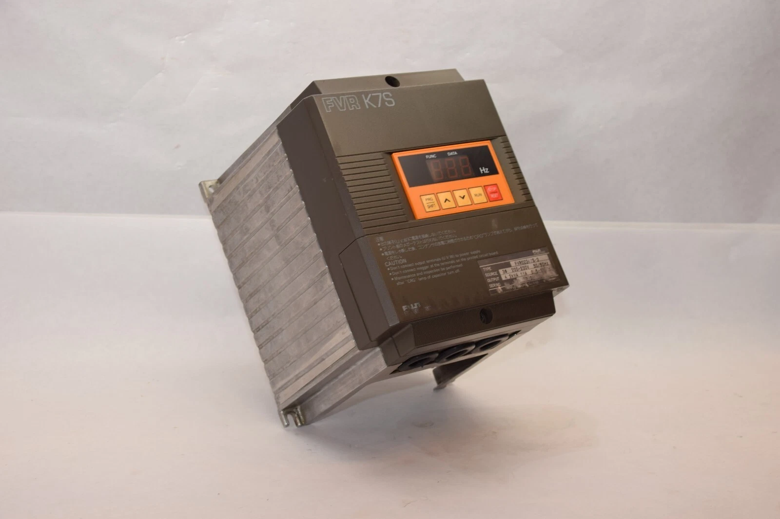 Used FUJI ELECTRIC FVR022K7S-2 FVR K7S 11Amp 230/240V 4.2kVA AC Drive