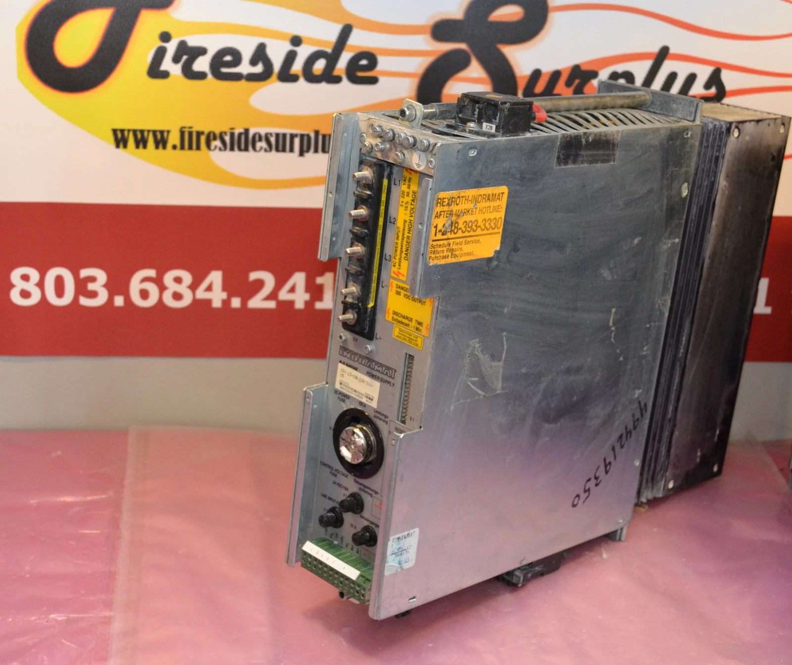Used INDRAMAT AC SERVO POWER SUPPLY KDV 1.3-100-220/300-115 1.3 100 220 300 115