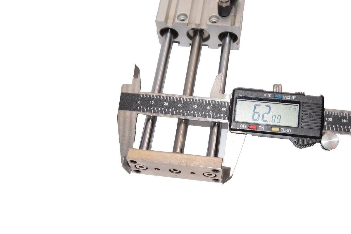 Used SMC MGPL16-100 , MGPL16100 1.0MPa Compact Glide Cylinder