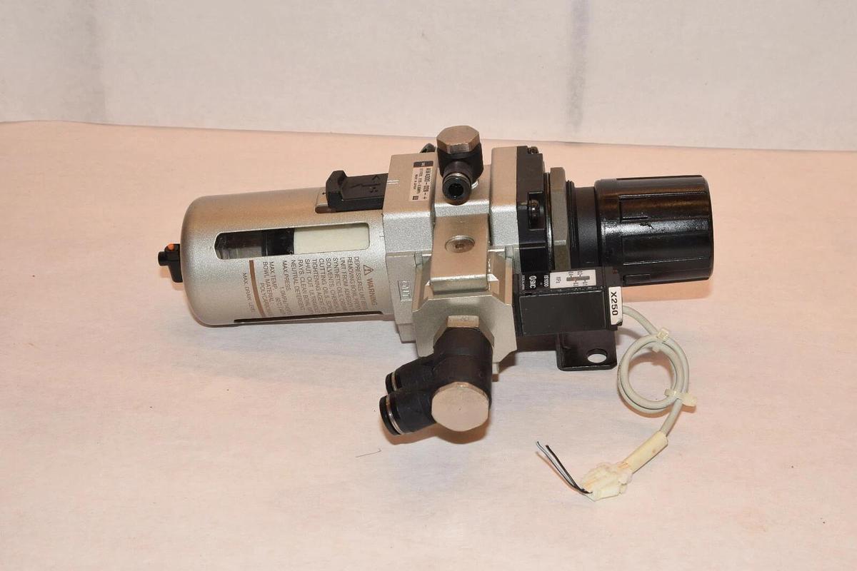 Used SMC AW4000-02B-+ 0.05~0.85MPa Modular Filter Regulator
