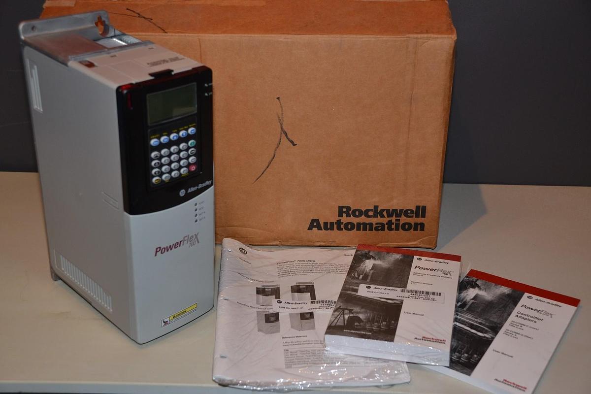 Allen-Bradley PowerFlex 700  5 HP  20BD8P0A3AYNACC0  480 VAC Drive