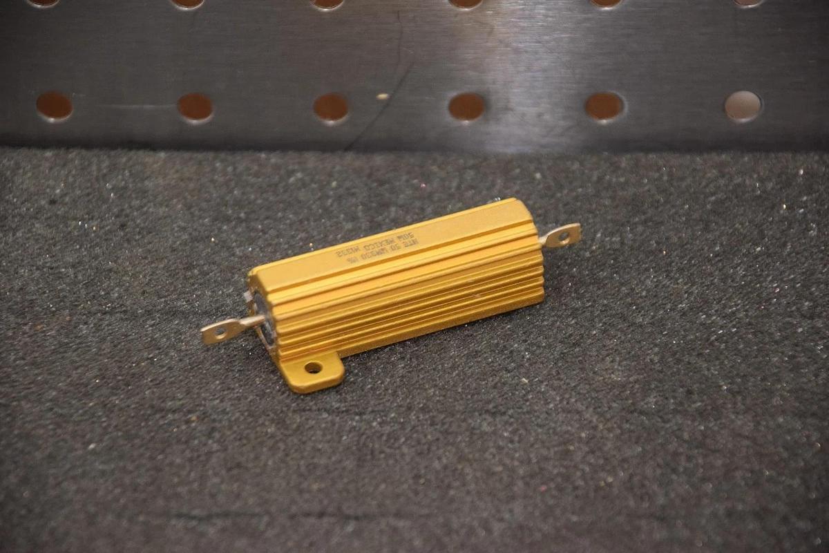 NTE 50 WM330 50WM330 1% 50W PANEL MOUNT RESISTOR NEW