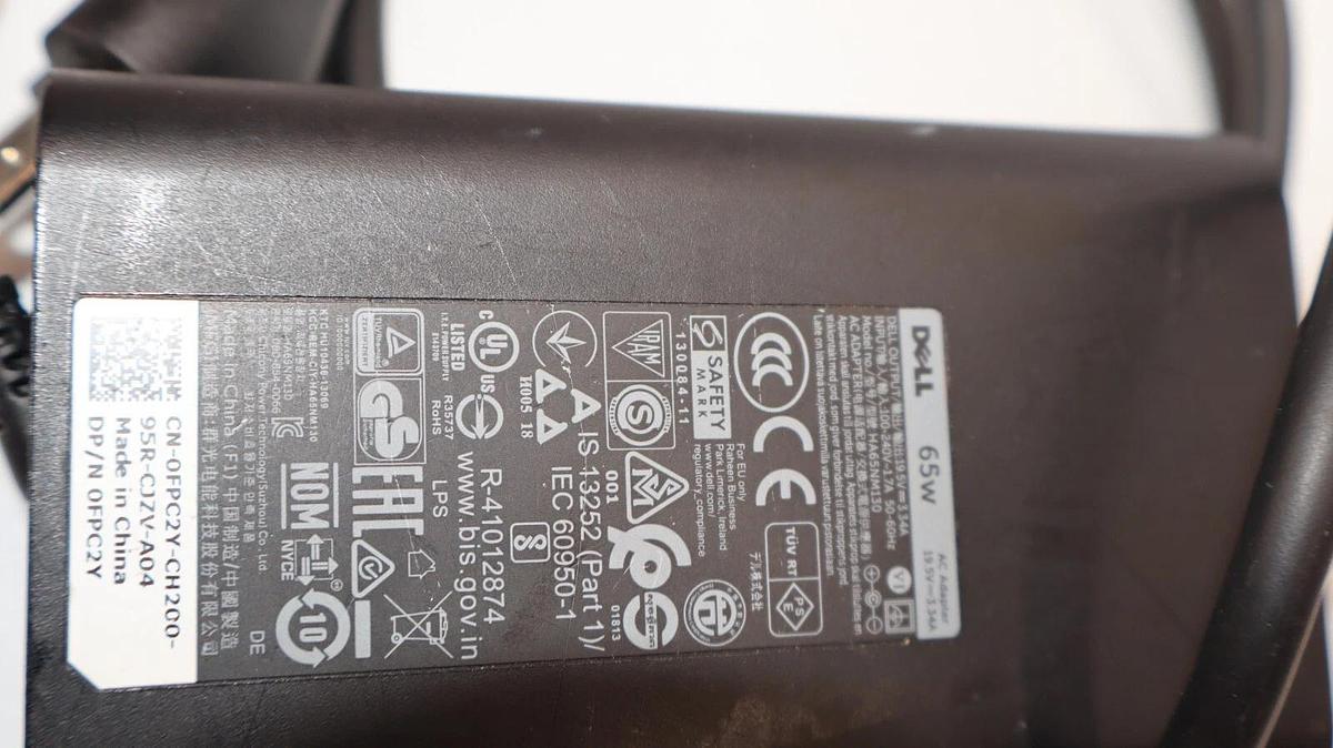 Used DELL HA65NM130 100-240V 1.7A , 65W AC Adapter