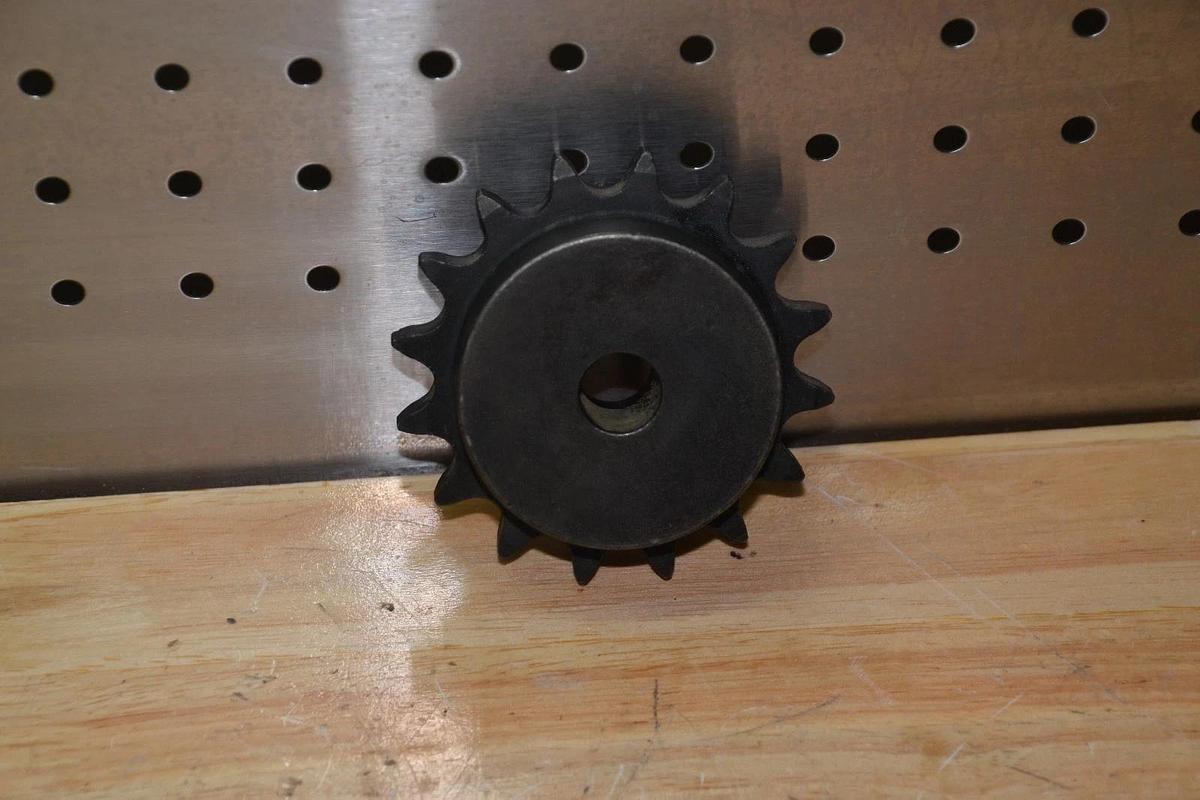 (NEW) MARTIN 50B16 16 Teeth Sprocket