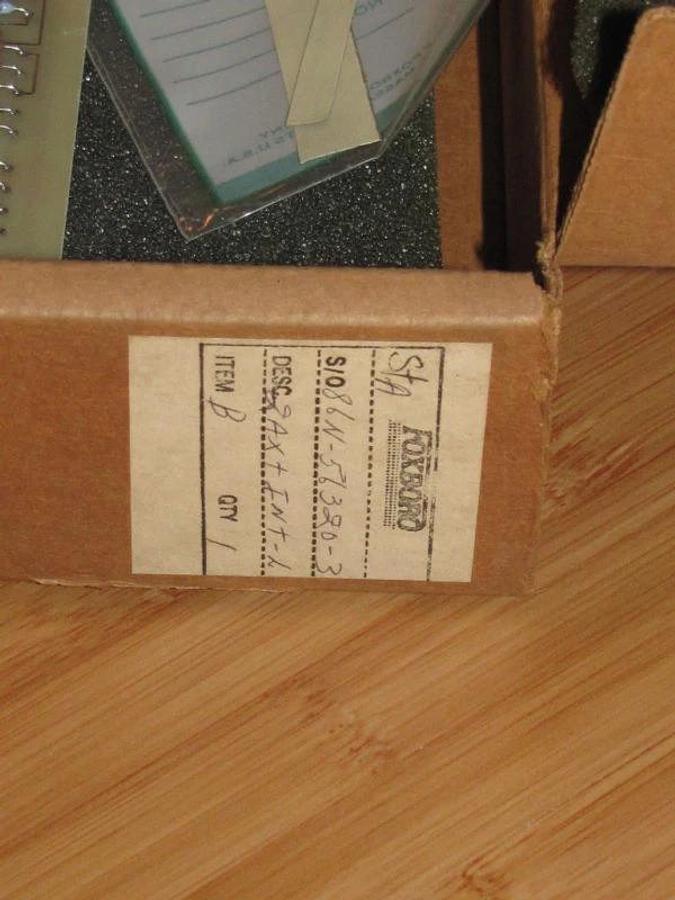 NEW FOXBORO 2AX-INT-L  2AXINTL NO301AL REV.U NEW IN BOX