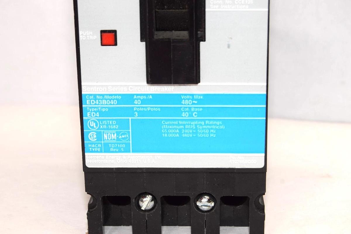 Used Siemens ED43B040 40A Amp 480V 3P Type ED4 Sentron Series Circuit Breaker