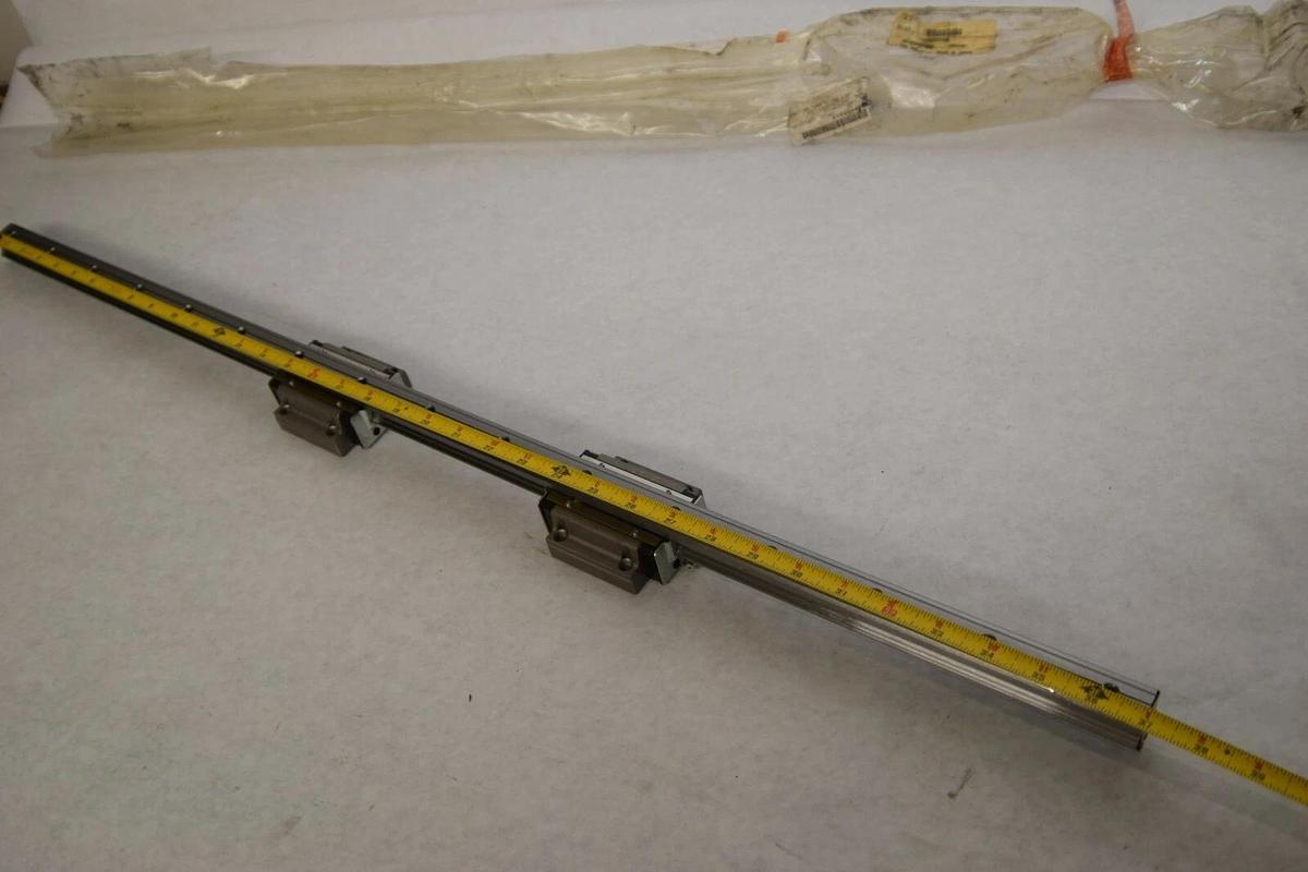 (NEW) THK HSR25A2ZZ+940L G=20 940mm Length 23mm Bar Width Linear Guide