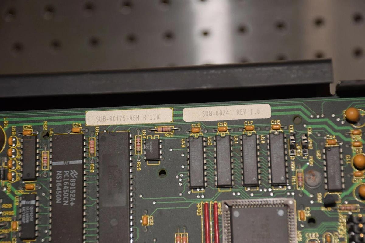 Used ALLEN BRADLEY AB PWB-00032 SUB-00175 SUB-00241 Control Card for PANELVIEW DSI