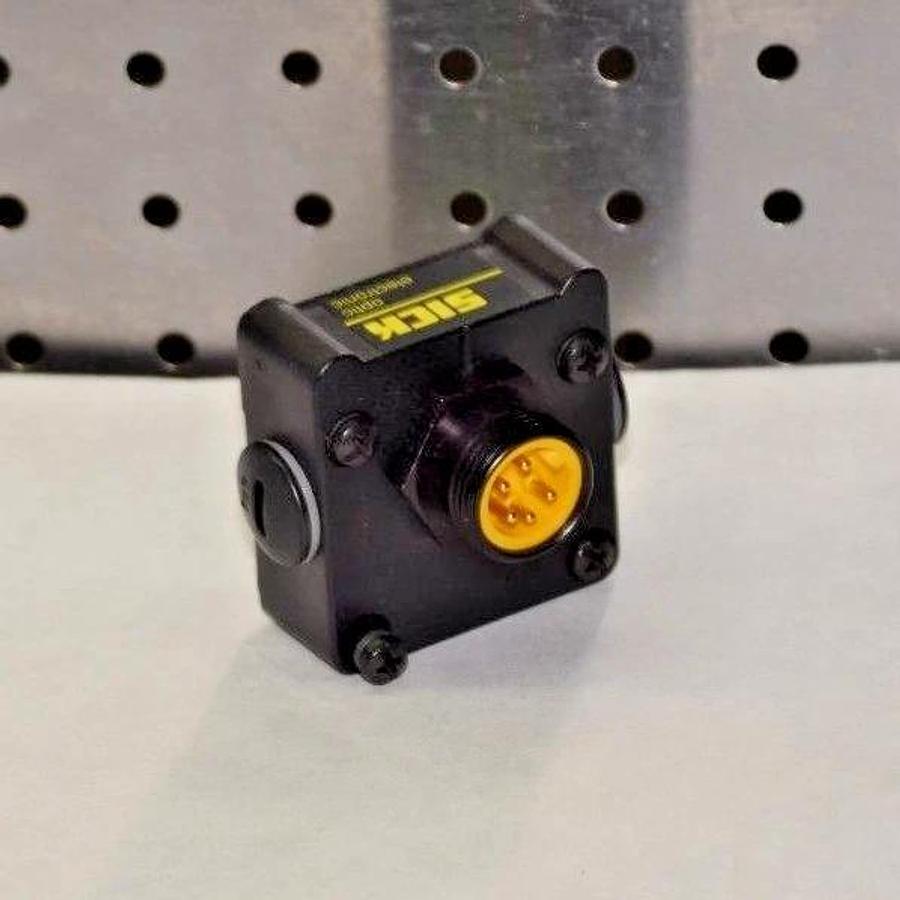 SICK Optic Electronic 7022800 FGSS END CAP ASSEMBLY WITH 5 PIN connector