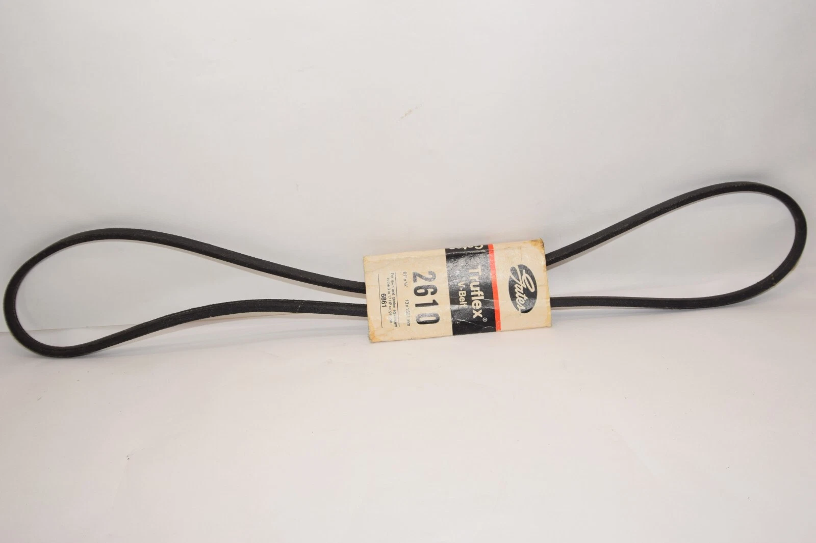 (NEW) GATES 2610 1/2" x 61" Truflex V-Belt