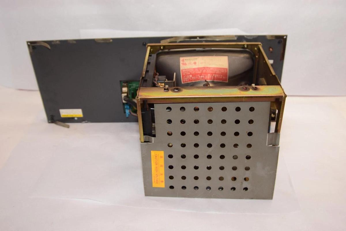 Used FANUC 9" CRT/MDI Unit Control Panel A61L-0001-0093 9ETY22 , A02B-0120-C051/MA