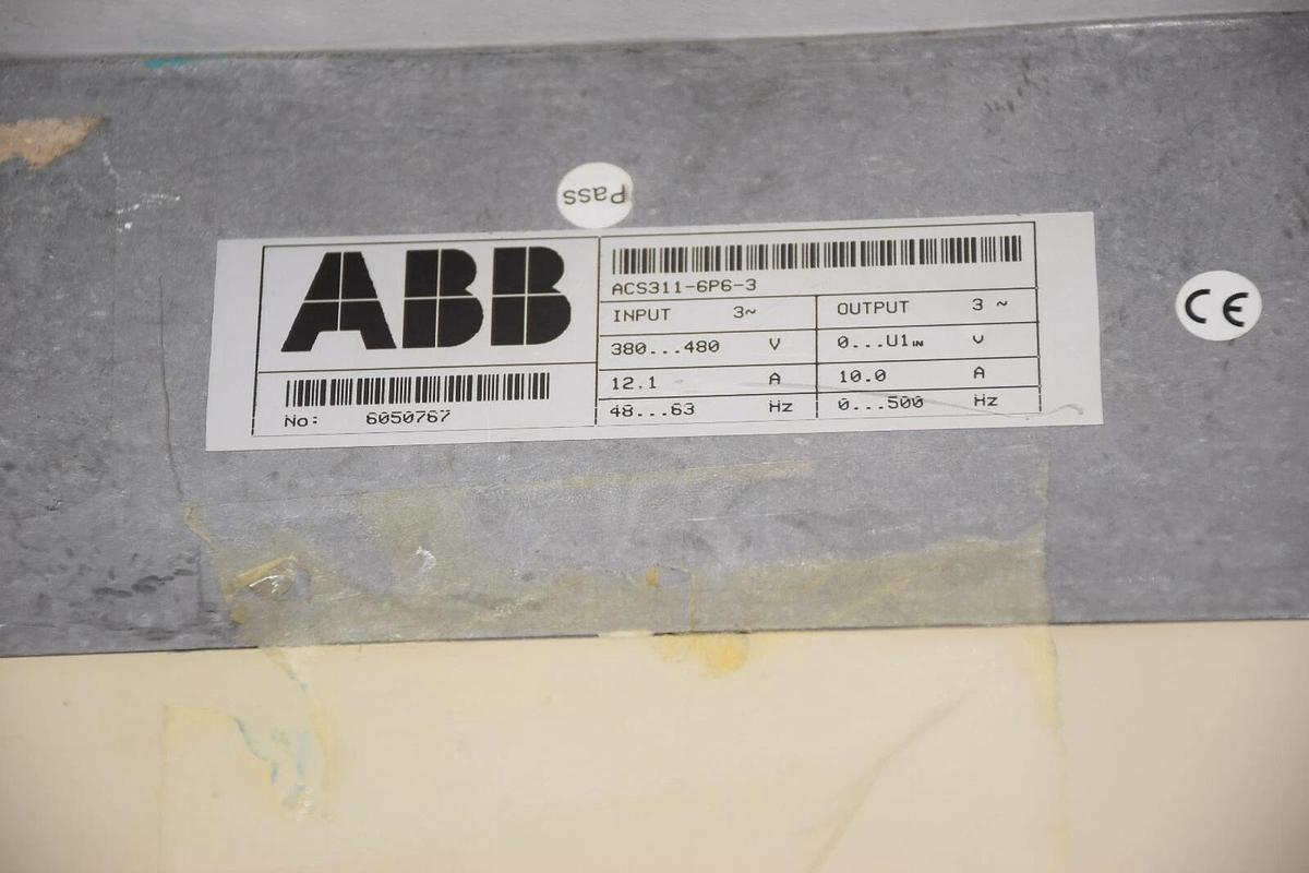 Used ABB VFD ACS300  ACS311-6P6-3 ACS3116P63 380/480V VARIABLE FREQUENCY DRIVE