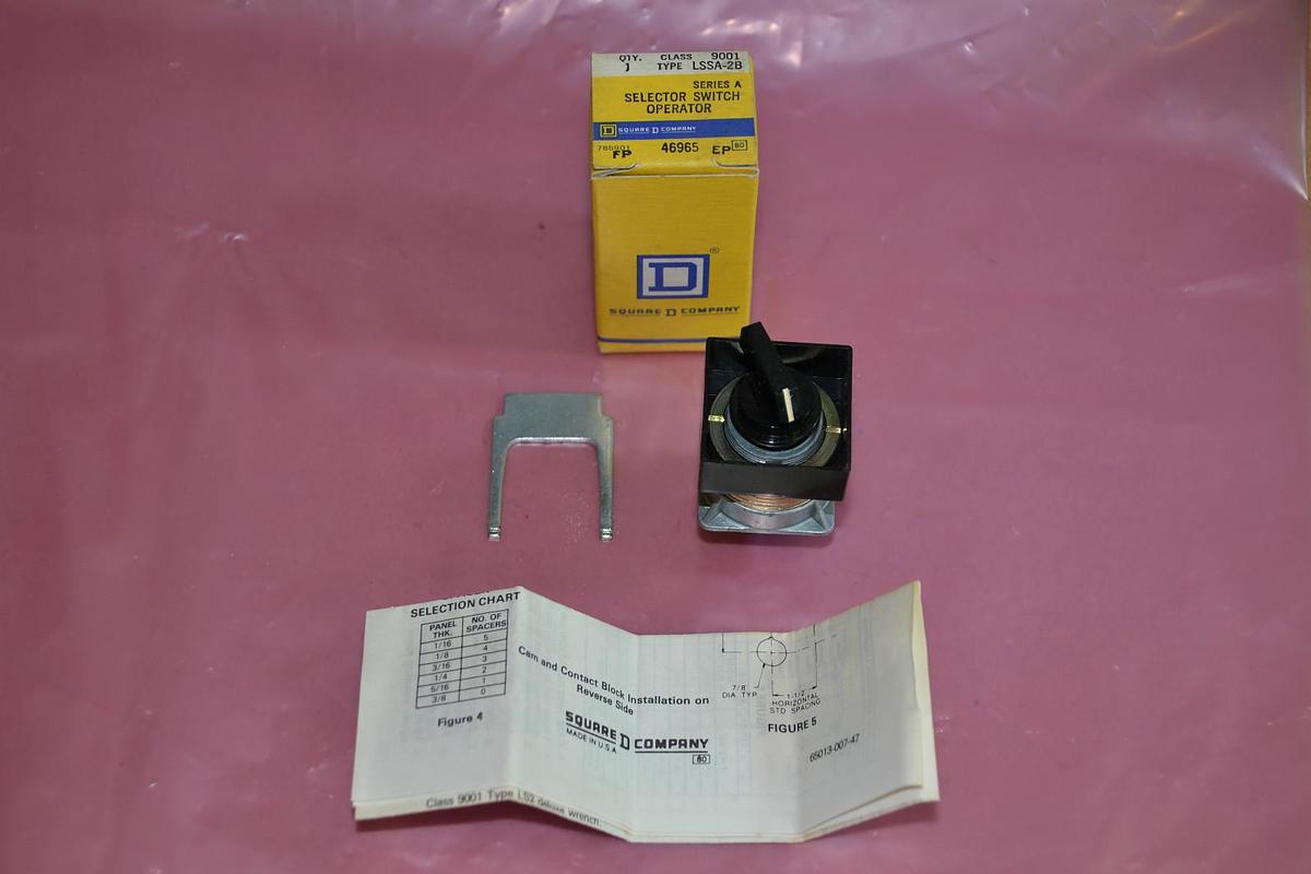 SQUARE D SELECTOR SWITCH OPERATOR CLASS 9001 TYPE LSSA-2B LSSA 2B 9001LSSA2B NEW