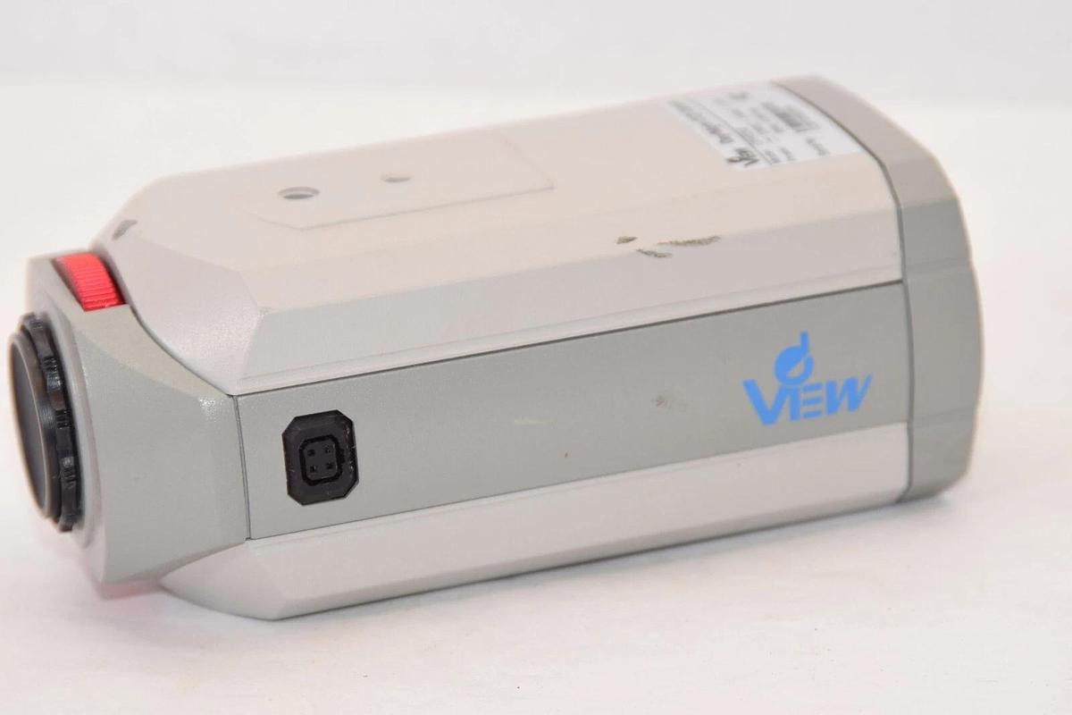 Used DEVIEW CFH22V2 24Vac 4.0W 60Hz Day / Night CCD Camera