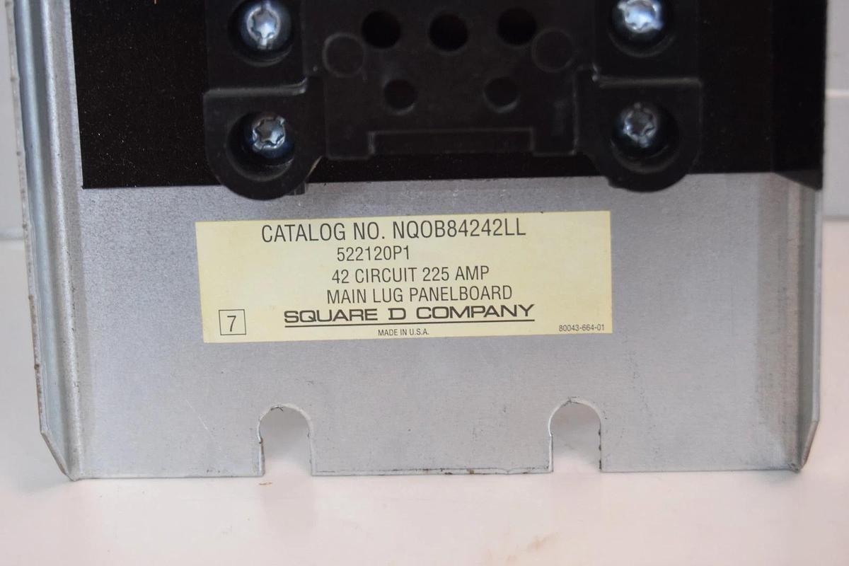 Used Square D Main Lug Circuit Panelboard NQOB84242LL 225A 42 Circuit