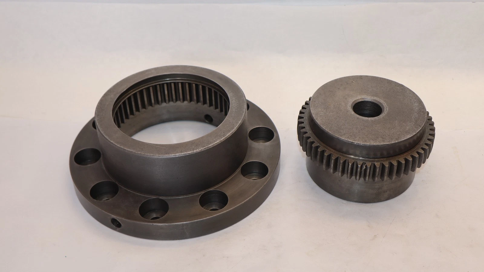 Zurn Industries Flanged Gear Hub Sleeve F 102 F102 F-102 USA (NOS)