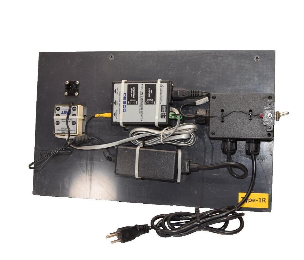 Used DESCO EMIT ESD MFD Tester Continuous Monitor Monitoring System ASK-36689