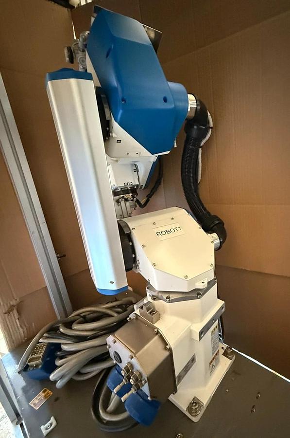 Used Toshiba Machine Co. System Six-Axis 6-Axis Robot TVL500 TVL 500 28kg