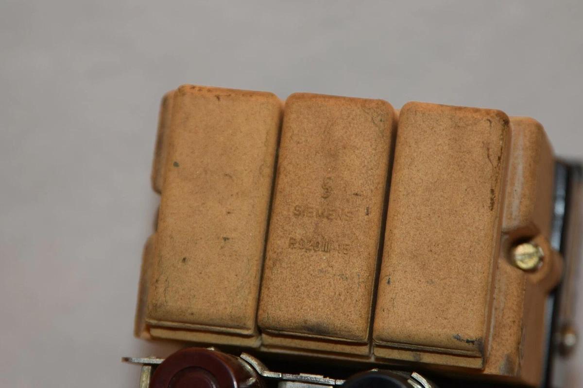 (NEW) SIEMENS Vintage R920III R920111 10-15Aam Overload Relay