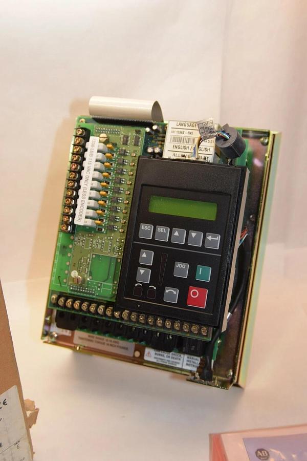 (NEW) ALLEN BRADELY 1336S-BRF20-AN-EN5-HA2-L6 Series E 2HP 460V AC Drive