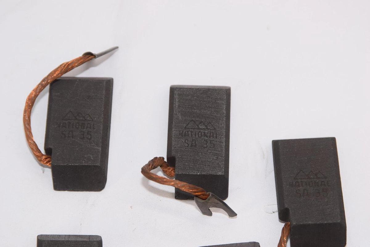 (NEW - Lot of 5) NATIONAL SA35 SA 35 1" x 1/2" Carbon Brush