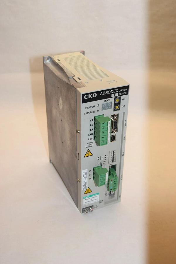 Used CKD ABSODEX DRIVER AX9000TS-U4 AX9000TSU4 Drive 230V