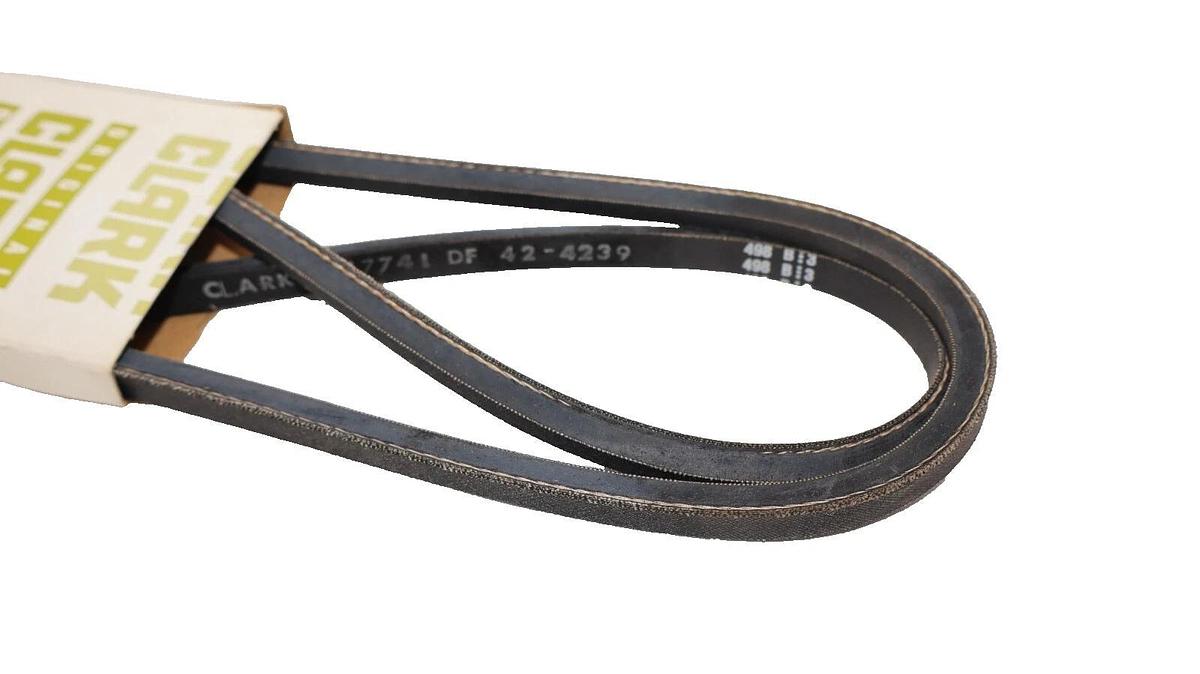 (NEW) CLARK 1317741 , DF 42-4239 V-Belt OEM USA