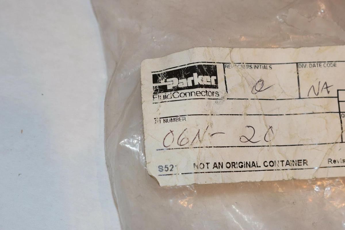 NEW PARKER 06N-20 1-1/4" REUSABLE STEEL THREADED FITTING