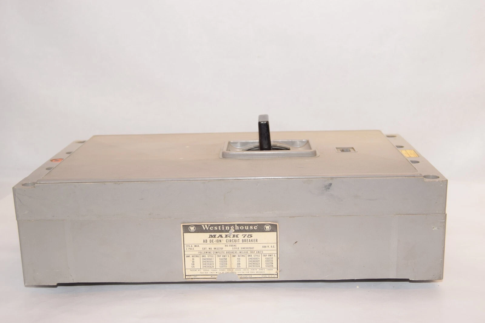 Used WESTINGHOUSE HK3225F 225Amp 3P 600Vac Mark75 AB D-Ion Circuit Breaker